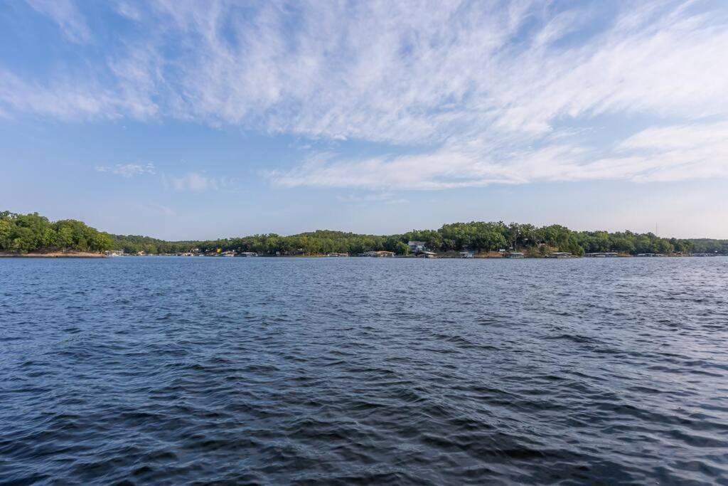Sunrise Beach Funky Little Lakehouse - Private Dock And Sunset View מראה חיצוני תמונה